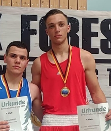 Bezdenezhnykh, Vladislav